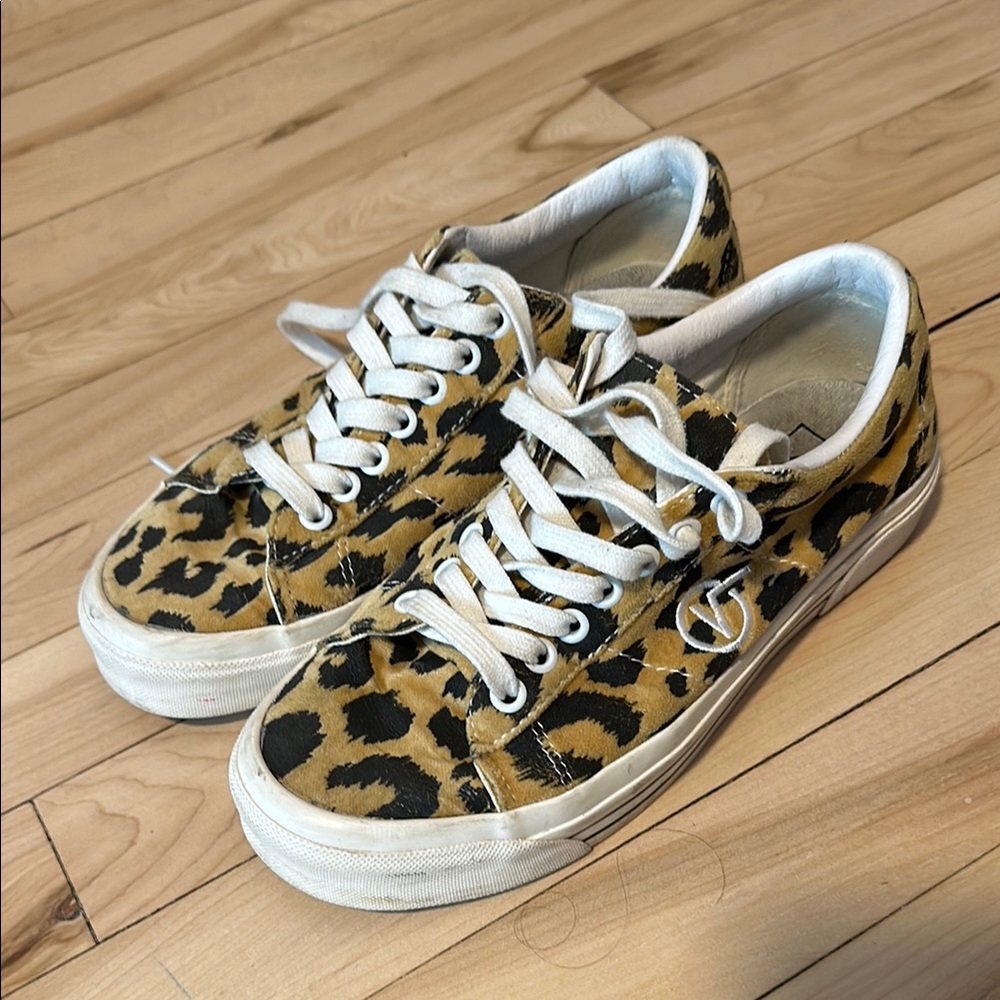 Vans Leopard Print Sneakers - Picture 2 of 5